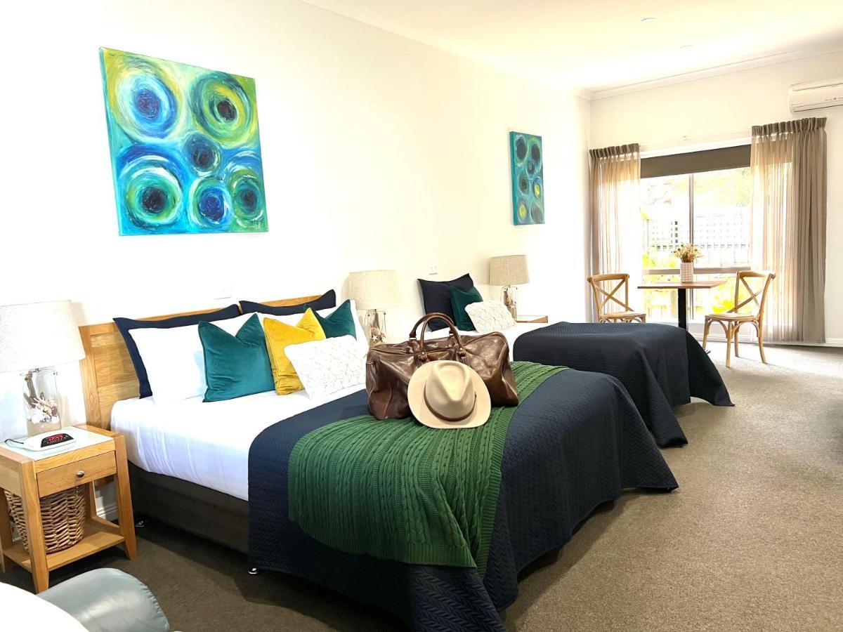 Coastal Waters Motor Inn Lakes Entrance Exterior foto