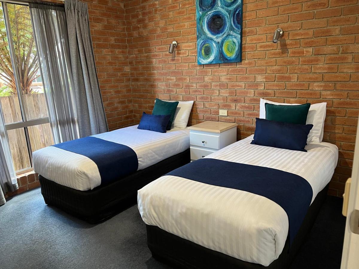 Coastal Waters Motor Inn Lakes Entrance Exterior foto